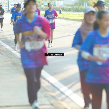 Runner Photo 8015072