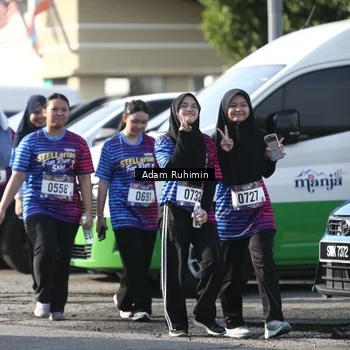 Runner Photo 8015090