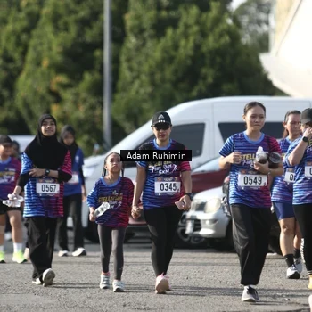 Runner Photo 8015101