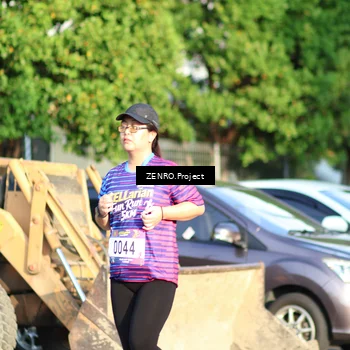 Runner Photo 8015108