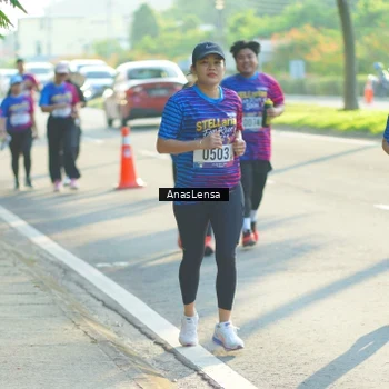 Runner Photo 8015130