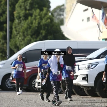 Runner Photo 8015165