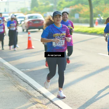 Runner Photo 8015178