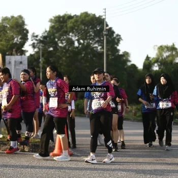 Runner Photo 8015182