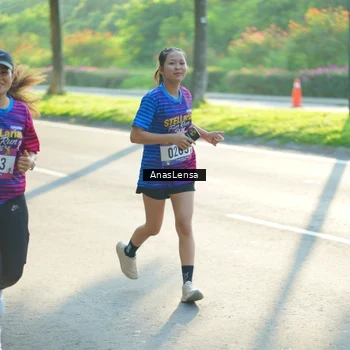 Runner Photo 8015187