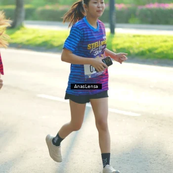 Runner Photo 8015197