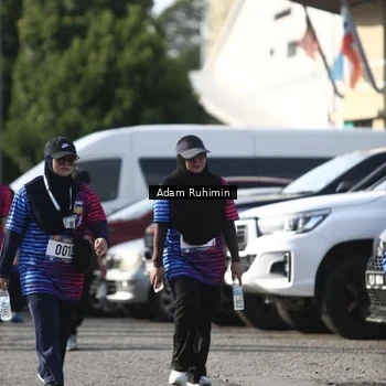 Runner Photo 8015203