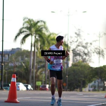 Runner Photo 8015213
