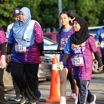 Runner Photo 8015229