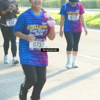 Runner Photo 8015247