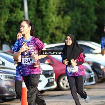 Runner Photo 8015271