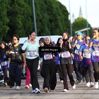 Runner Photo 8015274