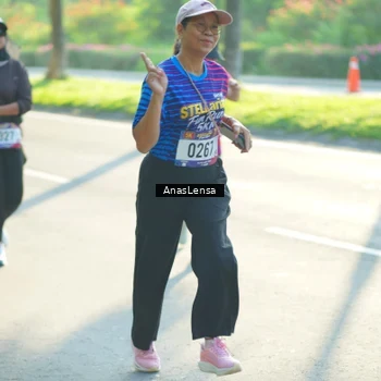 Runner Photo 8015286