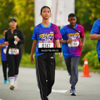Runner Photo 8015288
