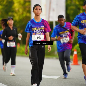 Runner Photo 8015308