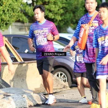 Runner Photo 8015323
