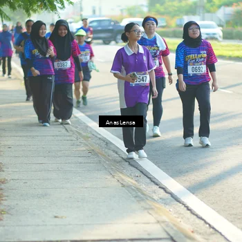 Runner Photo 8015352