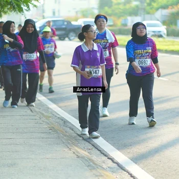 Runner Photo 8015355