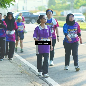 Runner Photo 8015358