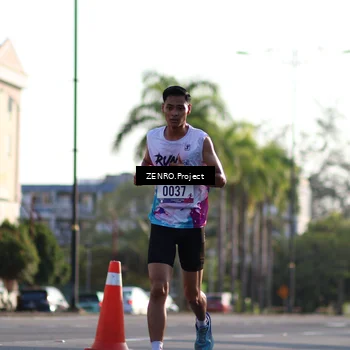 Runner Photo 8015360