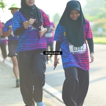 Runner Photo 8015380