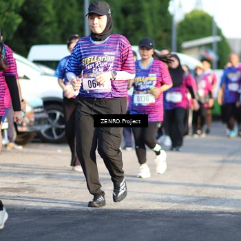 Runner Photo 8015399