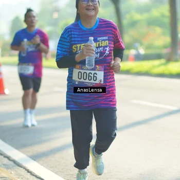 Runner Photo 8015449