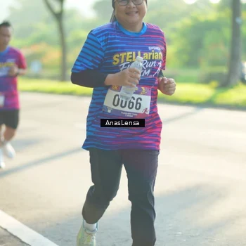 Runner Photo 8015452