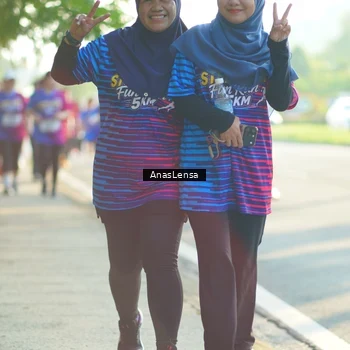 Runner Photo 8015473