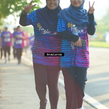 Runner Photo 8015487