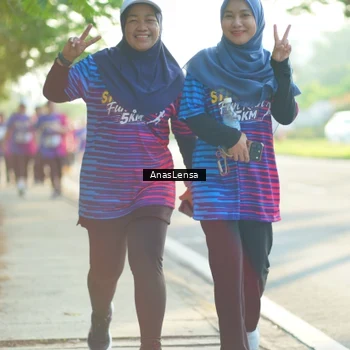 Runner Photo 8015504
