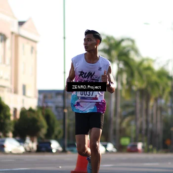 Runner Photo 8015513