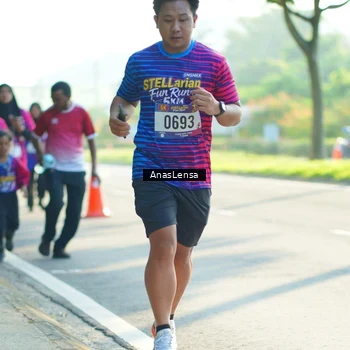 Runner Photo 8015517