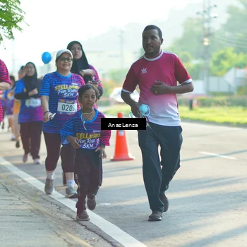 Runner Photo 8015538