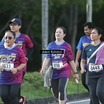 Runner Photo 8015574