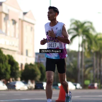 Runner Photo 8015576