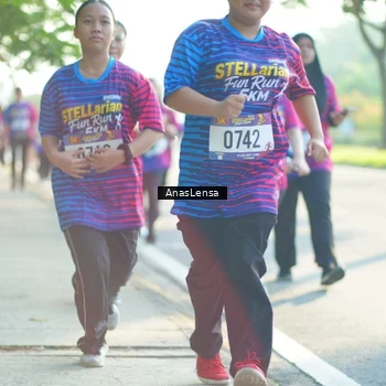 Runner Photo 8015591