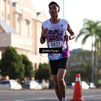 Runner Photo 8015615