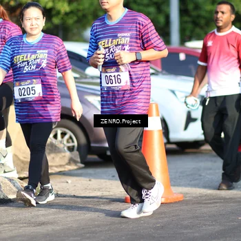 Runner Photo 8015627