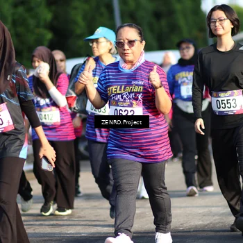 Runner Photo 8015655