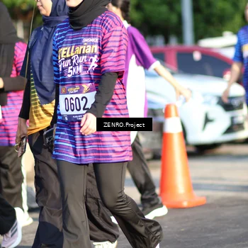 Runner Photo 8015687