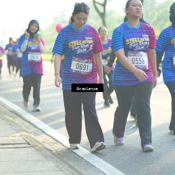 Runner Photo 8015691