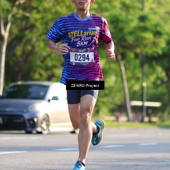Runner Photo 8015699