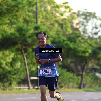 Runner Photo 8015703