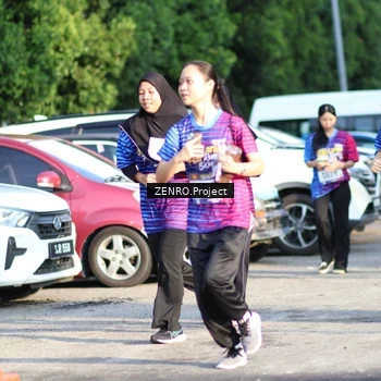 Runner Photo 8015737