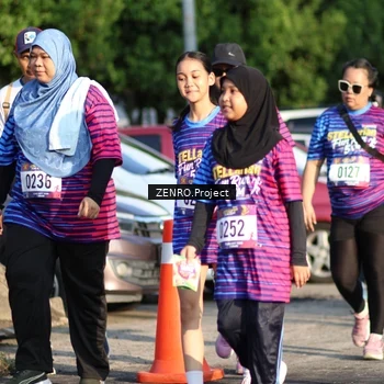 Runner Photo 8015741