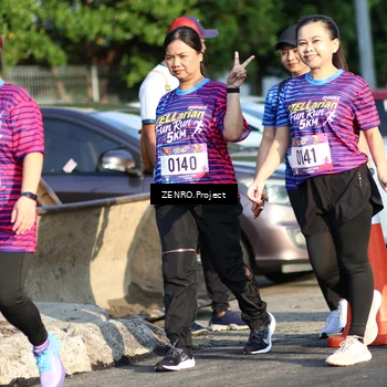 Runner Photo 8015743