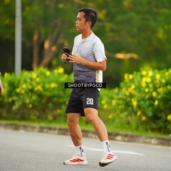 Runner Photo 8015744