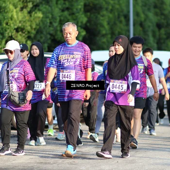 Runner Photo 8015749