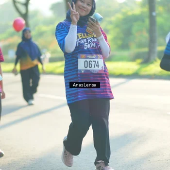 Runner Photo 8015755